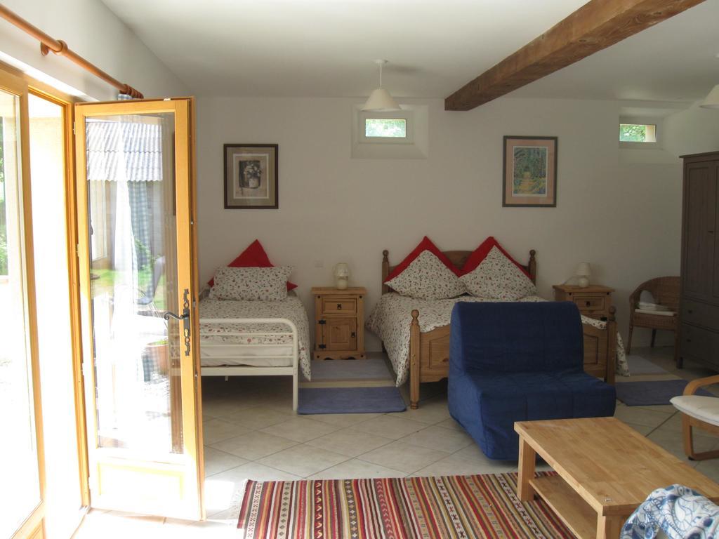 La Maire Bed & Breakfast Saint-Victor-Rouzaud Ngoại thất bức ảnh